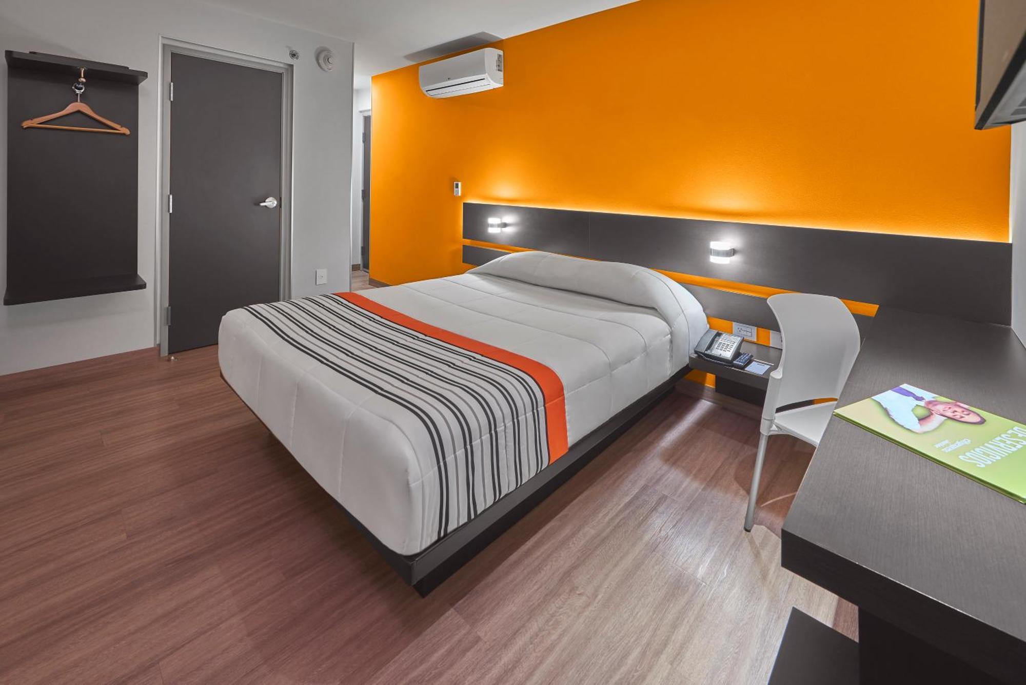 City Express Junior By Marriott Ciudad De Mexico Sullivan Kültér fotó